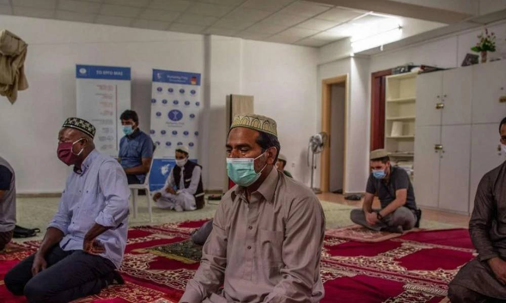 Η Αγιά Σοφιά “φρενάρει” το τζαμί της Αθήνας;